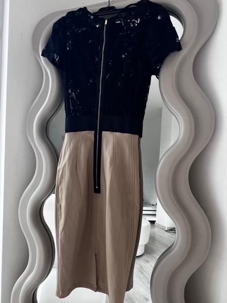 Elisabetta franchi elegantne šaty, xs