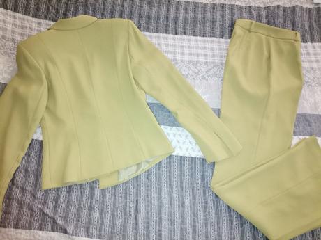 Dámsky /dievčenský kostým č. 36, 36