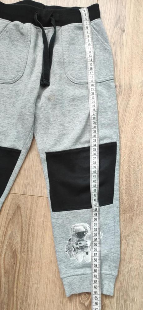 Tepláky 110/116, lupilu,110