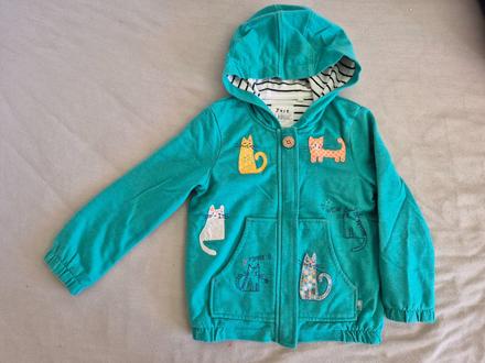 Next mikinka, next,110