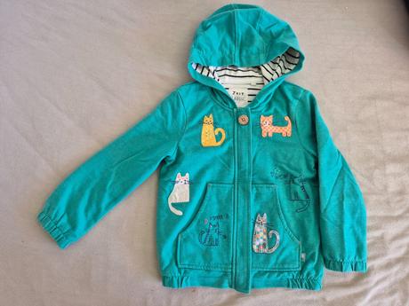 Next mikinka, next,110