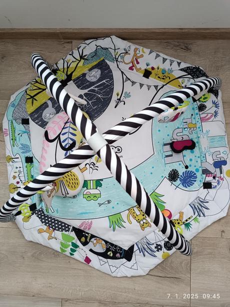 Vzdelávacia podložka na hranie, 