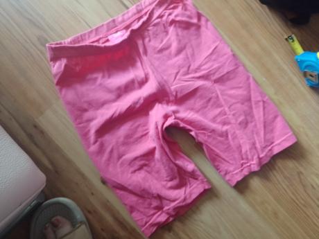 Leginove sortky, 146