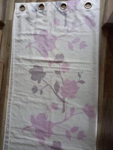 Priehľadné závesy na krúžkoch, 