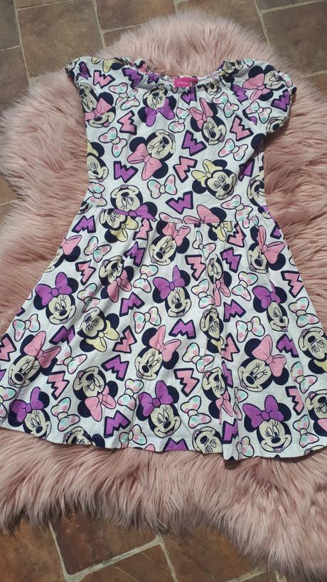 Saty minnie, disney,122
