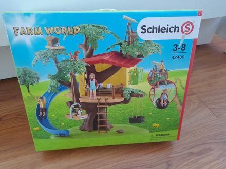 Schleich 42408 - dobrodružný domček na strome, 