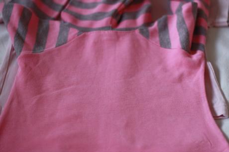 Mikiny s kapucňou 2 ks, 86