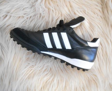 Turfy adidas mundial team veľ.42, adidas,42