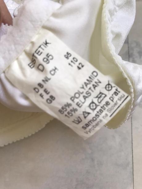 Kvalitná podprsenka, 95d