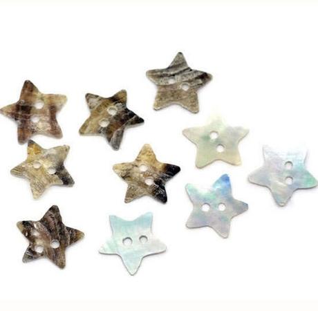 Gombík hviedzička kamenná obojstraná 13 mm, 