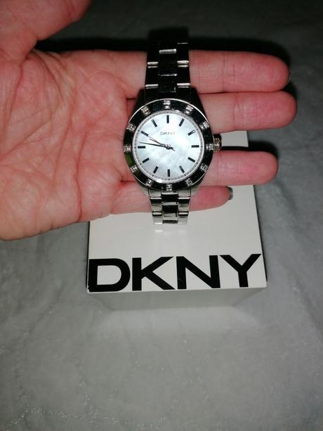 Dámske hodinky, dkny
