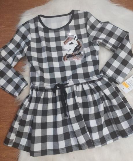 Karované šatky, 104