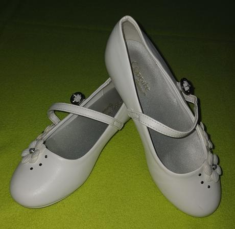 Slávnostné topánky na 1. sv. prijímanie, cupcake,31