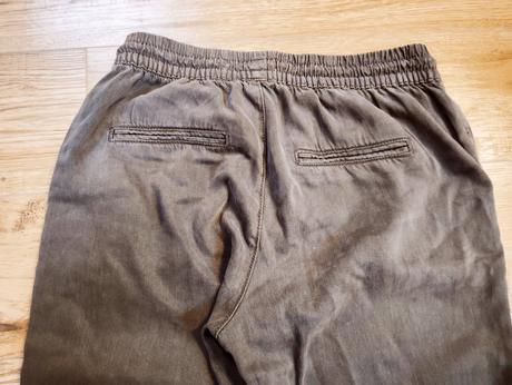 Športové nohavice, reserved,34