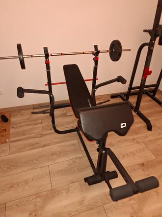 Posilňovacia lavica, stojan na činky, kladka...,