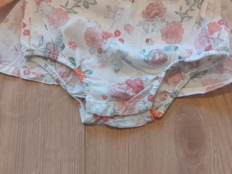 Letné šaty s všitým body v.74 súprava s klobúčikom, h&m,74