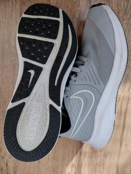 Tenisky 35,5 s poštovným, nike,35