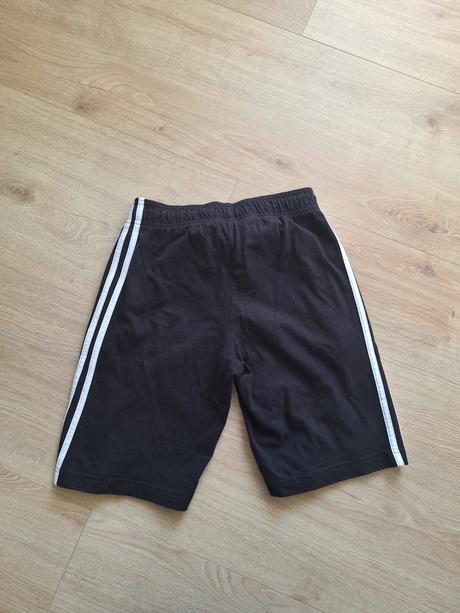 Adidas sortky, adidas,146