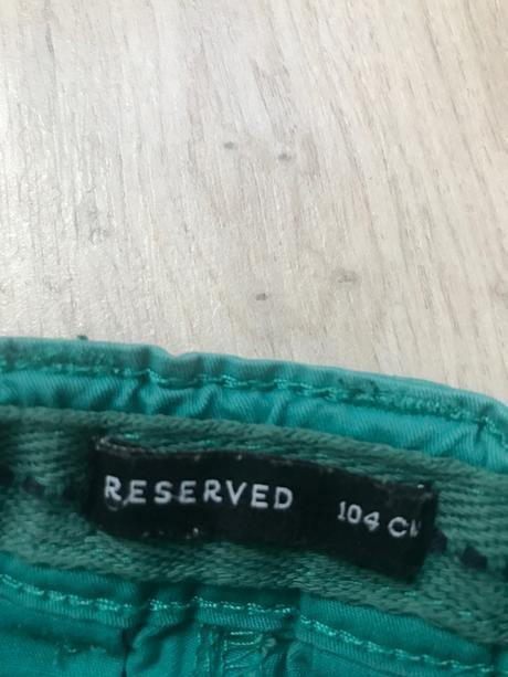 Kratase, reserved,104