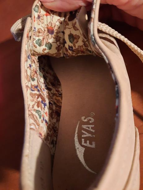 Dievčenské poltopánky -mokasíny, 32