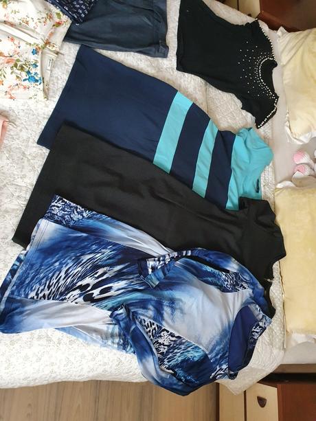 Balík oblečenia m-l, m