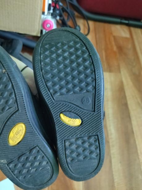 Tenisky  majú klebú, 28