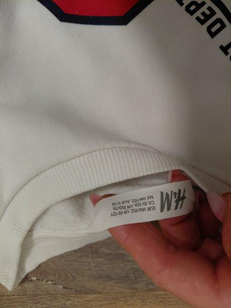 Kratka mikina h&m, h&m,146
