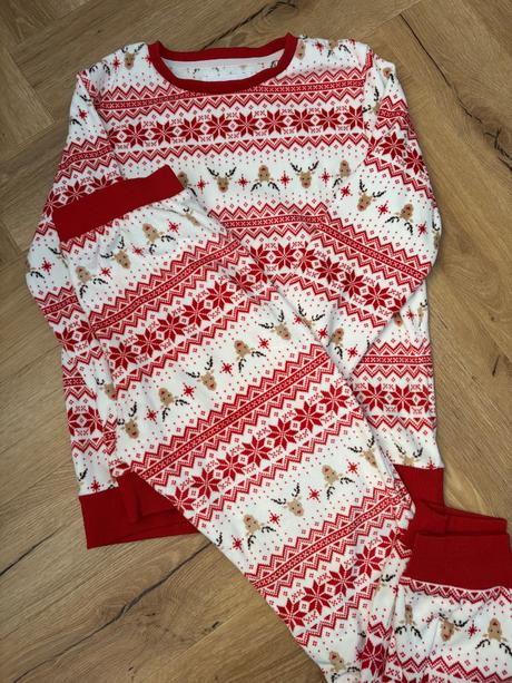 Balík oblečenia, 140–152