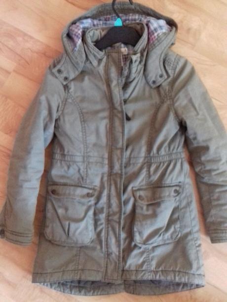 Predlzena bundicka, h&m,140