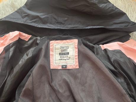 Super dievčenská bundička, c&a,176