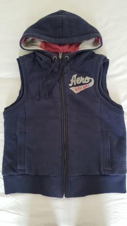 Vesta, aeropostale,m