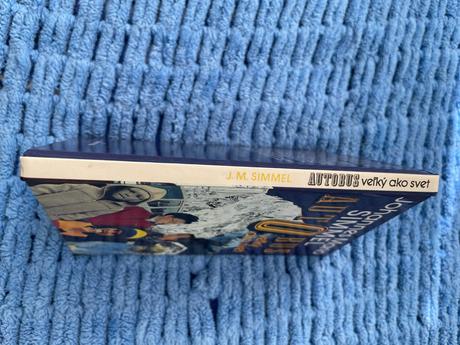 Autobus veľký ako svet autor johannes mario simmel,