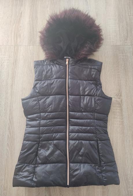 Dievčenská šuštiaková vesta veľ.152, f&f,152