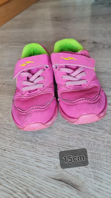 Topánky od 19-29, 24