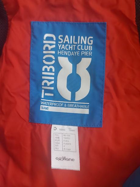 Nepremokava bunda, tribord,104