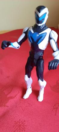 Postavička kľbová  - v 17 cm, 