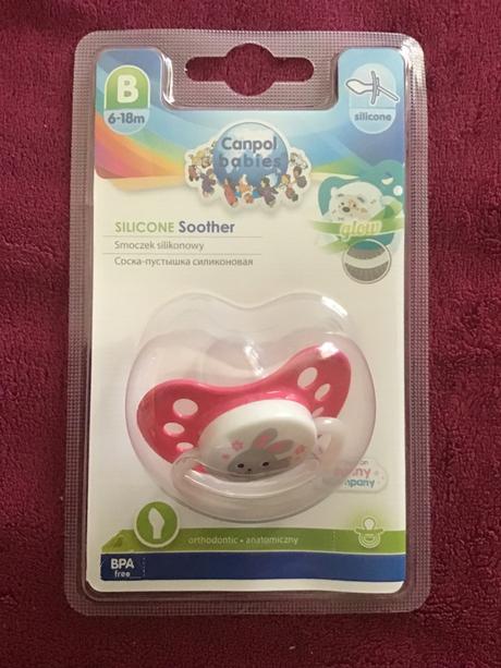 Nový cumlík - b (6 - 18m) svietiaci v tme so zajko, canpol babies