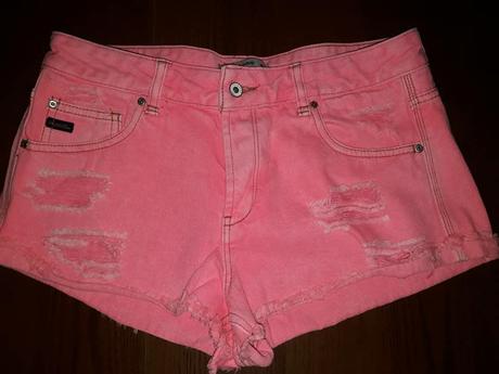 Neonove riflove kratasy v top stave, pull&bear,s