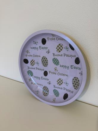 Veľkonočná servírovacia tácka, 