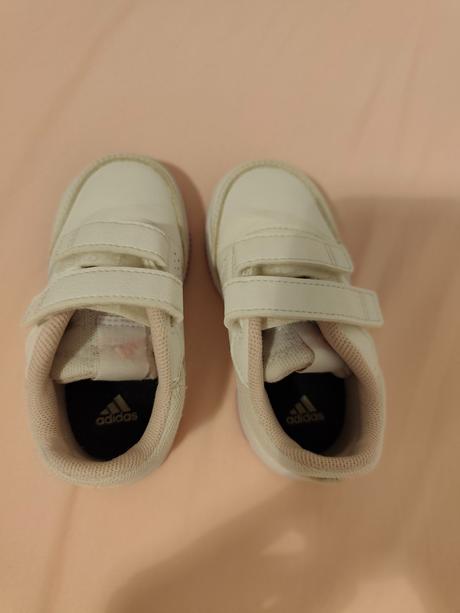 Tenisky adidas pre dievčatko, adidas,22
