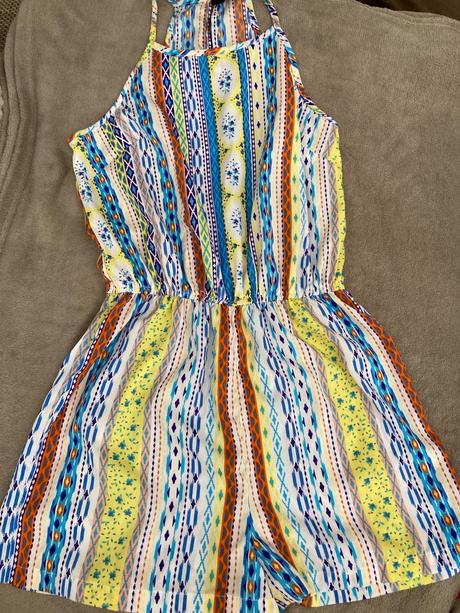 Letný overal, atmosphere,36