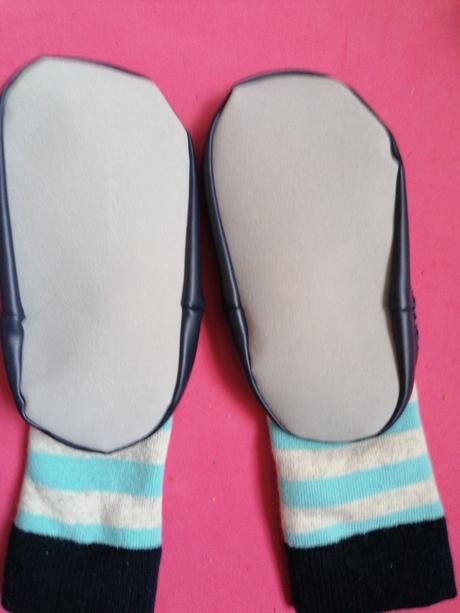 Ponozkove papučky, 22