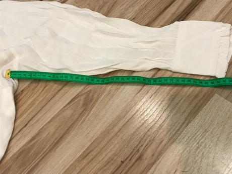 Biela elegantná blúzka, 60
