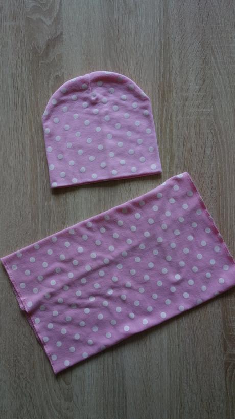 Súprava čiapka a tunel, 86