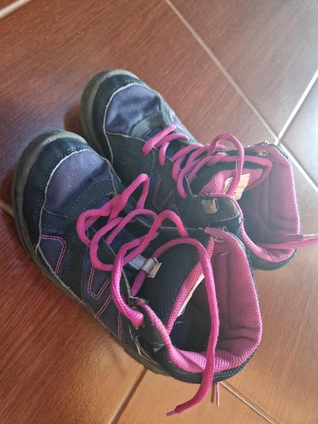 Dievcenske topanky, quechua,36