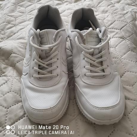 Biele tenisky, sprandi,36