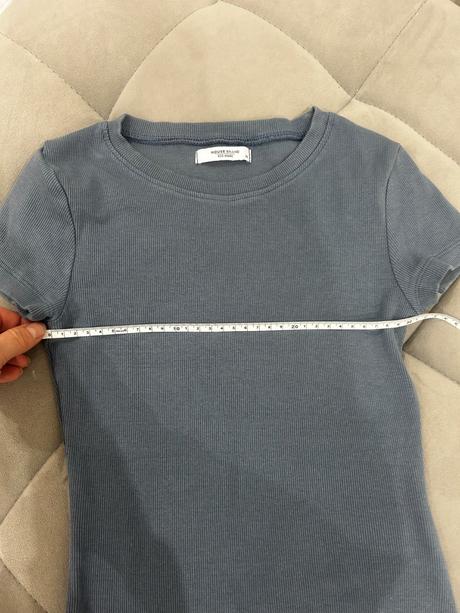 Obtiahnuté šaty, house,xs