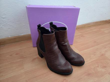 Hnedé čižmy, graceland,40