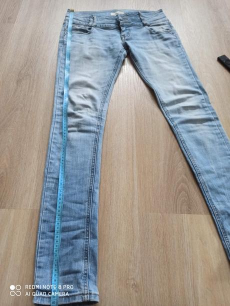 Svetlomodré rifle m/l, m