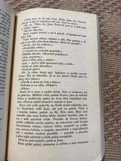 Vítězný oblouk erich maria remarque 1978 odeon, 